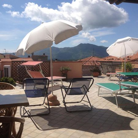 Cisano sul NevaGli Angeli Agriturismo别墅 外观 照片