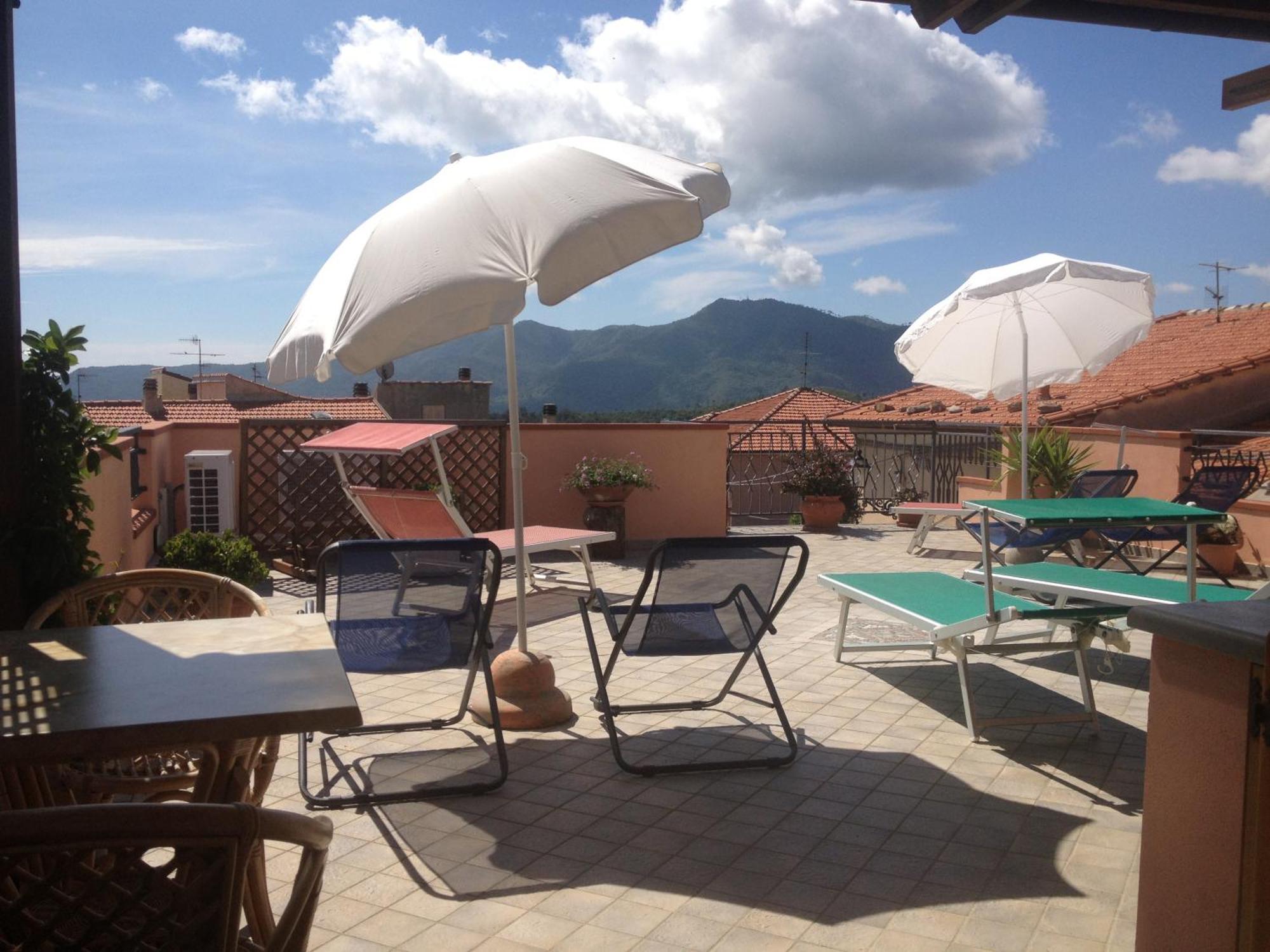 Cisano sul NevaGli Angeli Agriturismo别墅 外观 照片